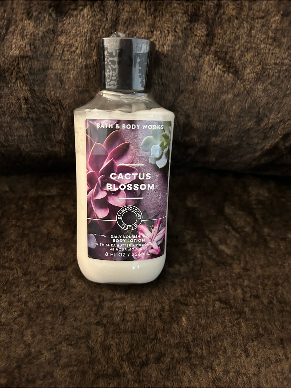 Bath & Body Works Cactus Blossom Lotion - Purple & White